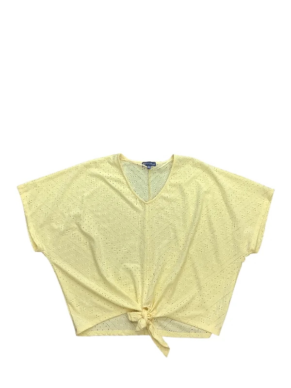 Top Short Sleeve Basic By Democracy In Yellow, Size: M Classic Men's Pin