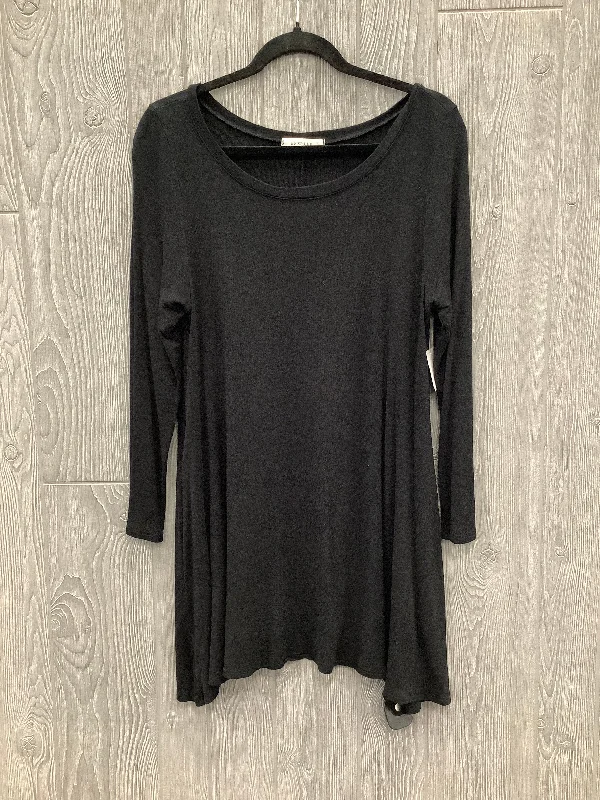 Top Long Sleeve By Emerald In Black, Size: 3x Casual Men's Short