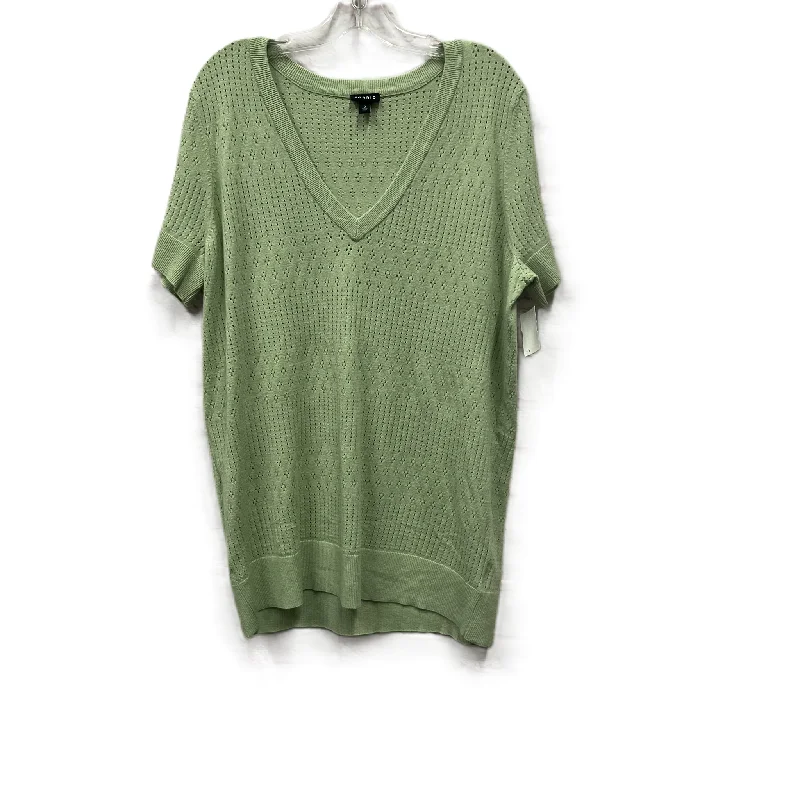 Top Short Sleeve By Torrid In Green, Size: 2x Practical Men's Multi