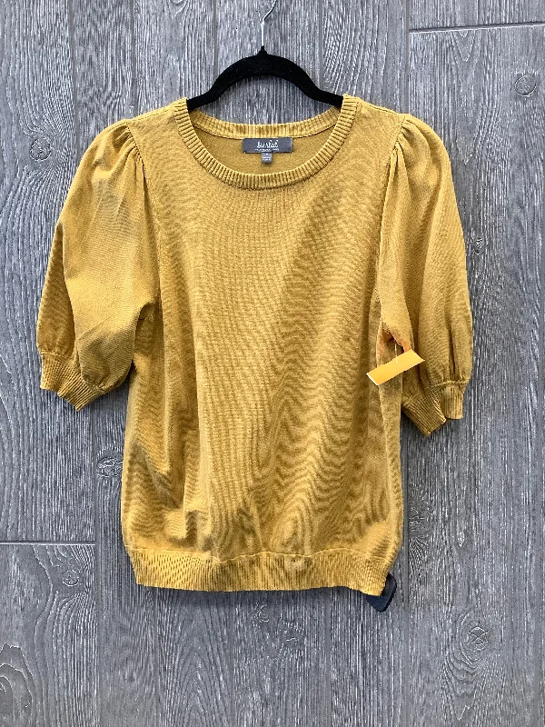 Top Short Sleeve By Marled In Yellow, Size: M Trendy Men's Bucket