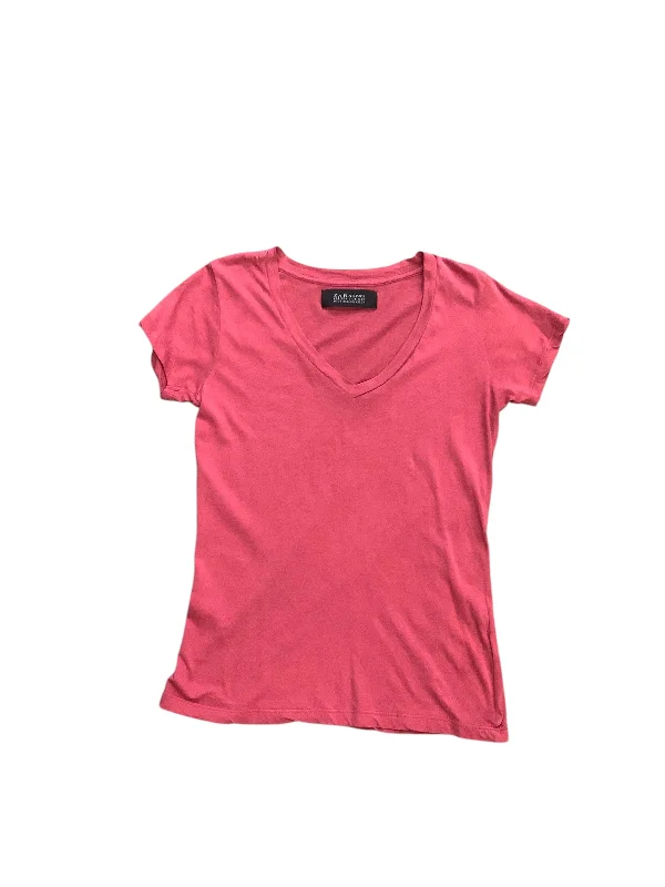 Top Short Sleeve Basic By Zara Basic In Pink, Size: S Sleek Men's Metallic