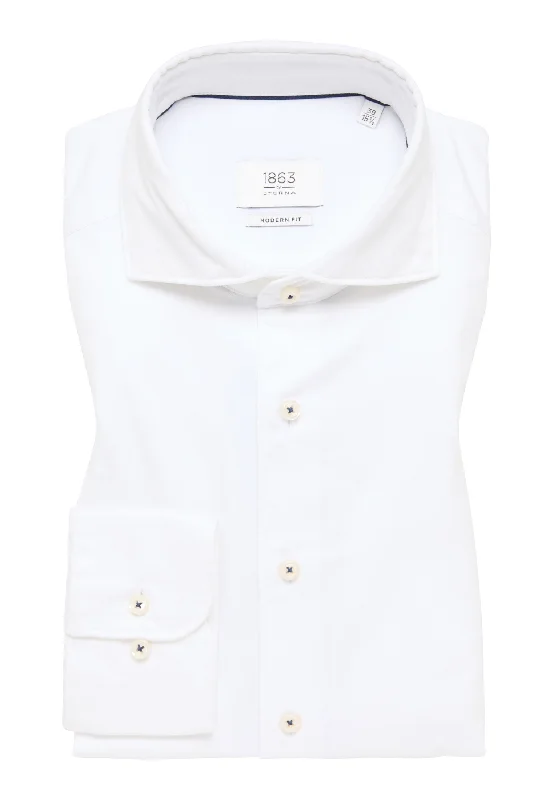 'Soft Luxury Shirt' In White - Modern Fit - Two Ply Cotton Twill Everyday Shirt with Cutaway Collar by Eterna 1863