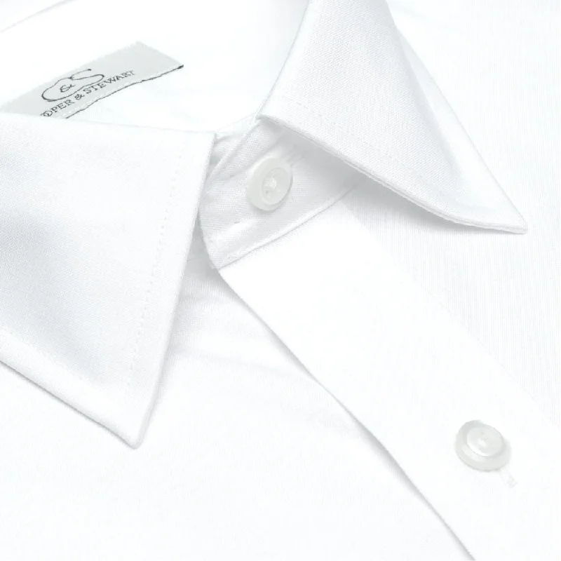 The Classic White - Wrinkle-Free Pinpoint Oxford Cotton Dress Shirt (Size 15 1/2 - 34/35, Tailored Fit) by Cooper & Stewart