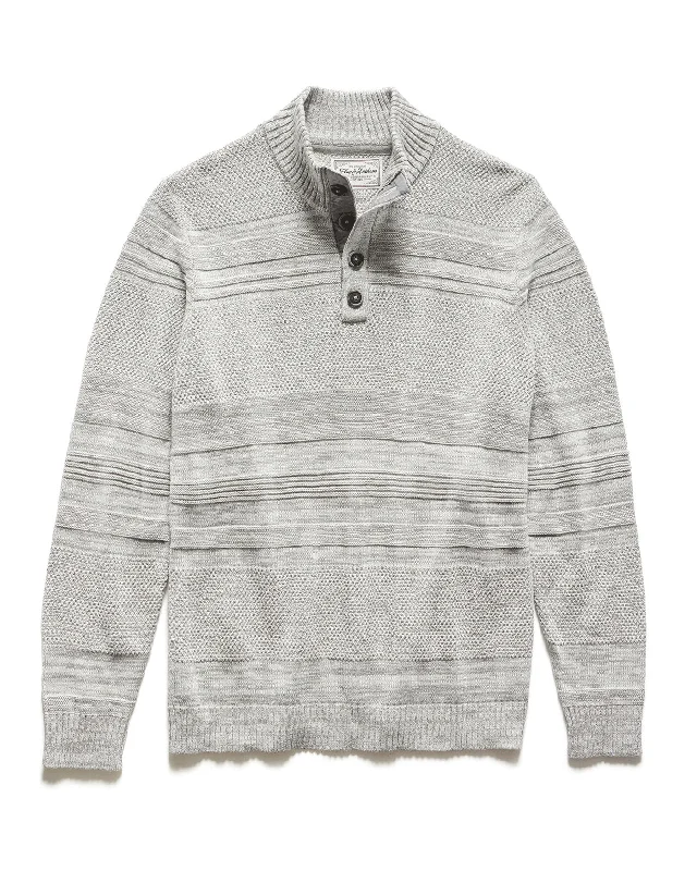 NEESES MOCK NECK SWEATER